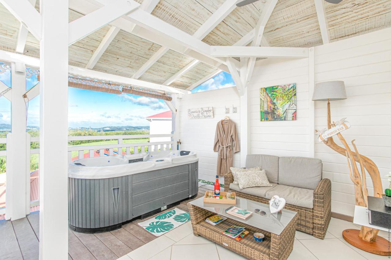 Bungalow Vanille Pacane - Vue Mer Avec Spa Prive Ле-Труа-Іле Екстер'єр фото