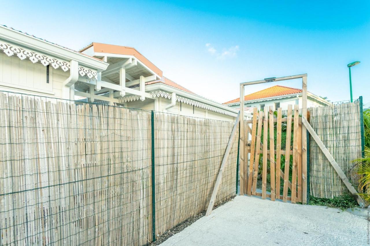 Bungalow Vanille Pacane - Vue Mer Avec Spa Prive Ле-Труа-Іле Екстер'єр фото